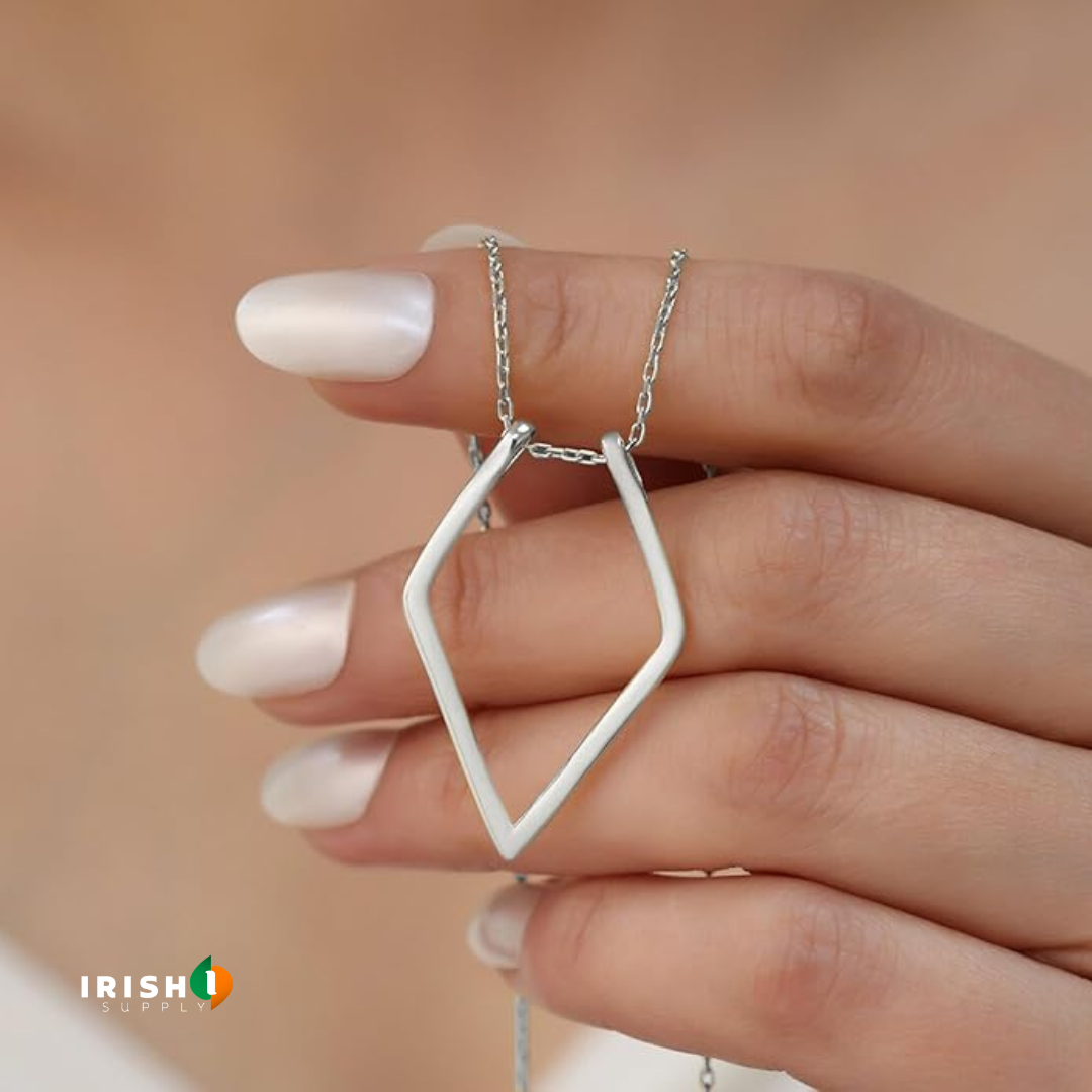 EVERGRACE Ring Holder Necklace
