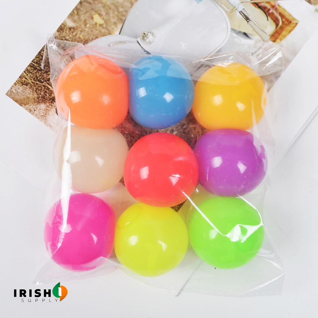 Irish Supply, GLOWSPLAT 2pcs Luminous Sticky Wall Balls