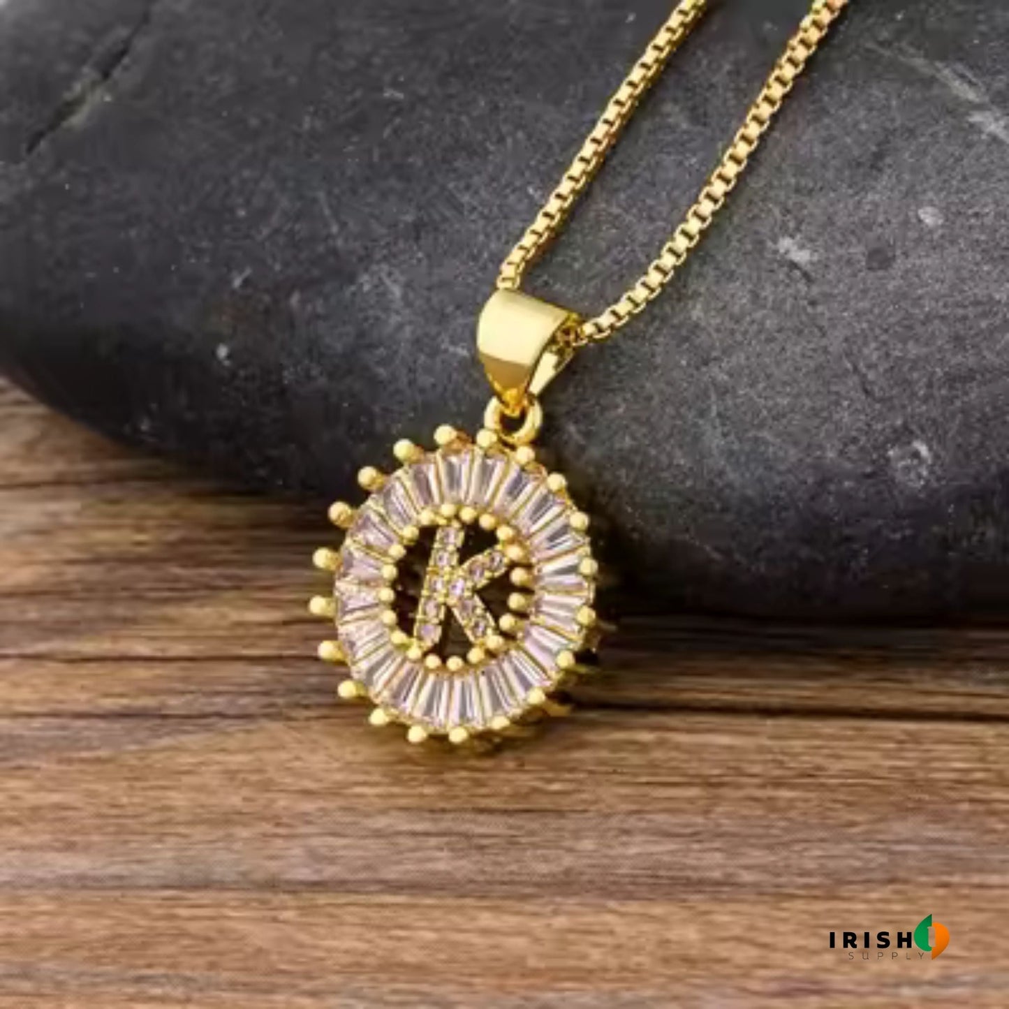 GLEAMIA Diamond Shine Letter Necklace