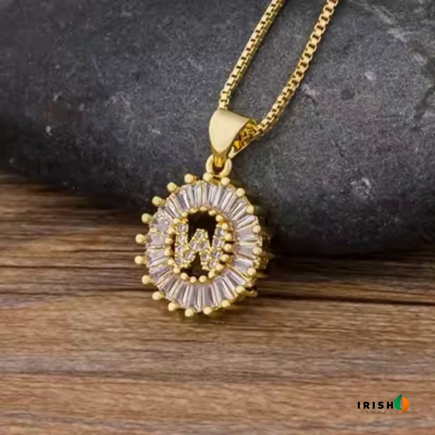 GLEAMIA Diamond Shine Letter Necklace