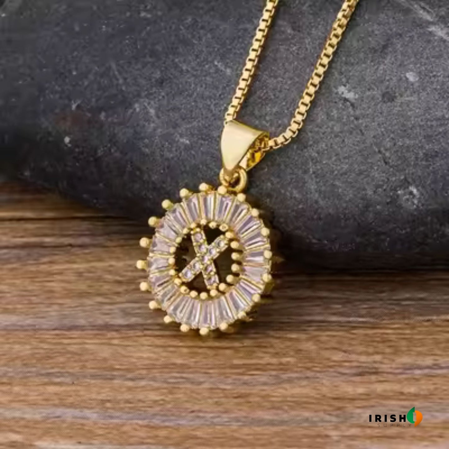 GLEAMIA Diamond Shine Letter Necklace