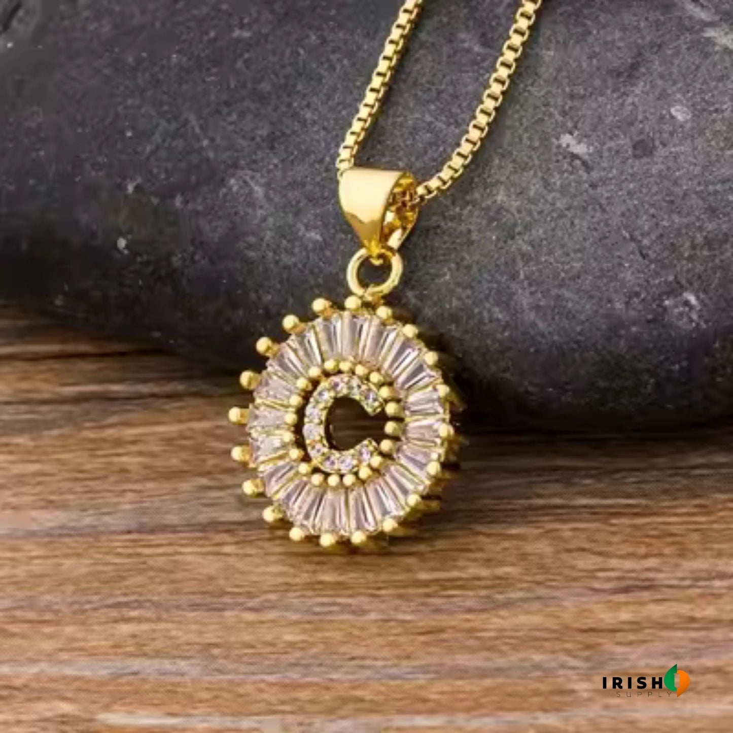 GLEAMIA Diamond Shine Letter Necklace