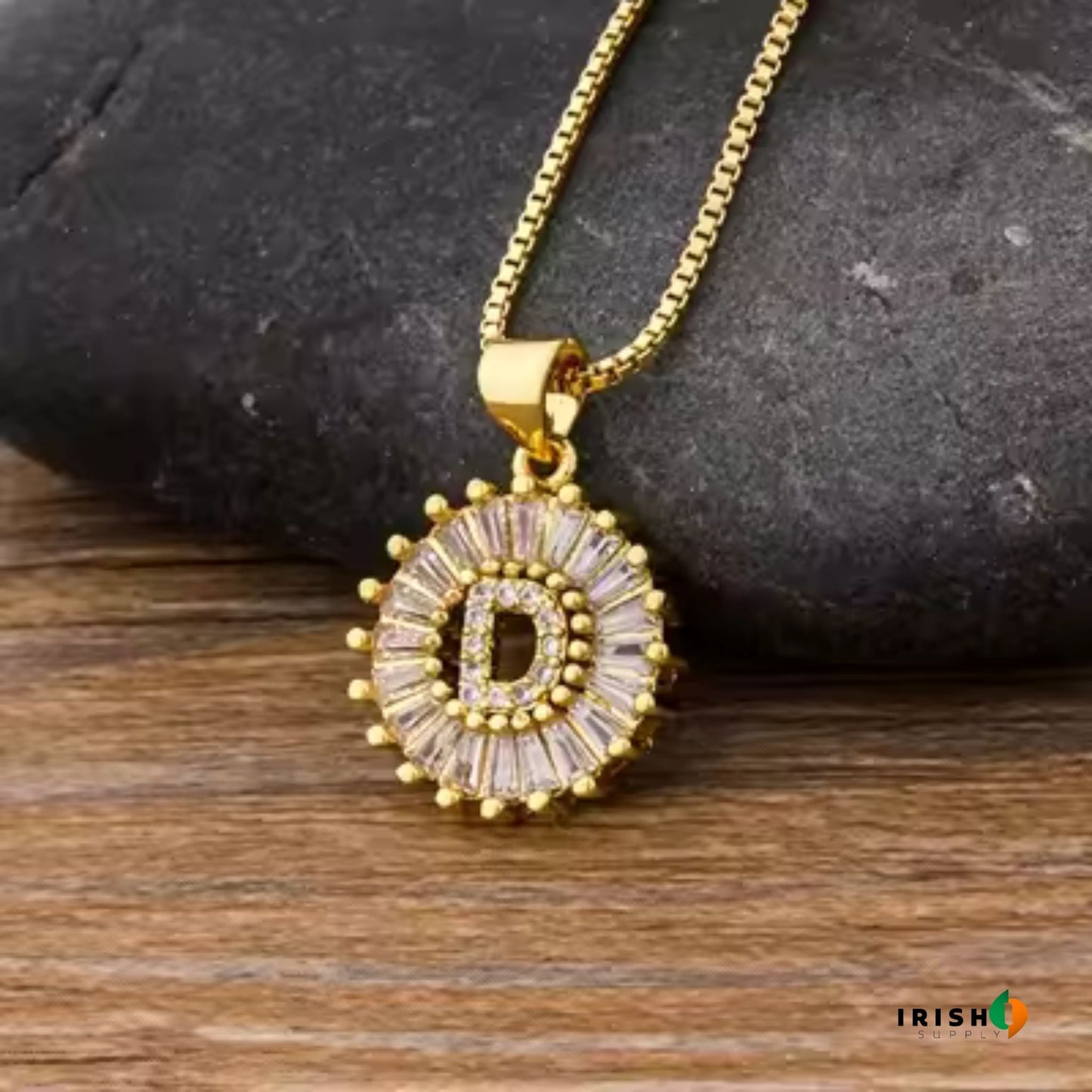 GLEAMIA Diamond Shine Letter Necklace