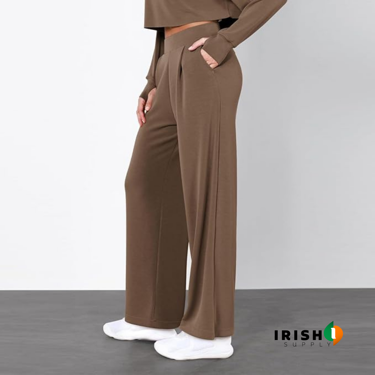 VANTIQ High-Waisted Straight Pants