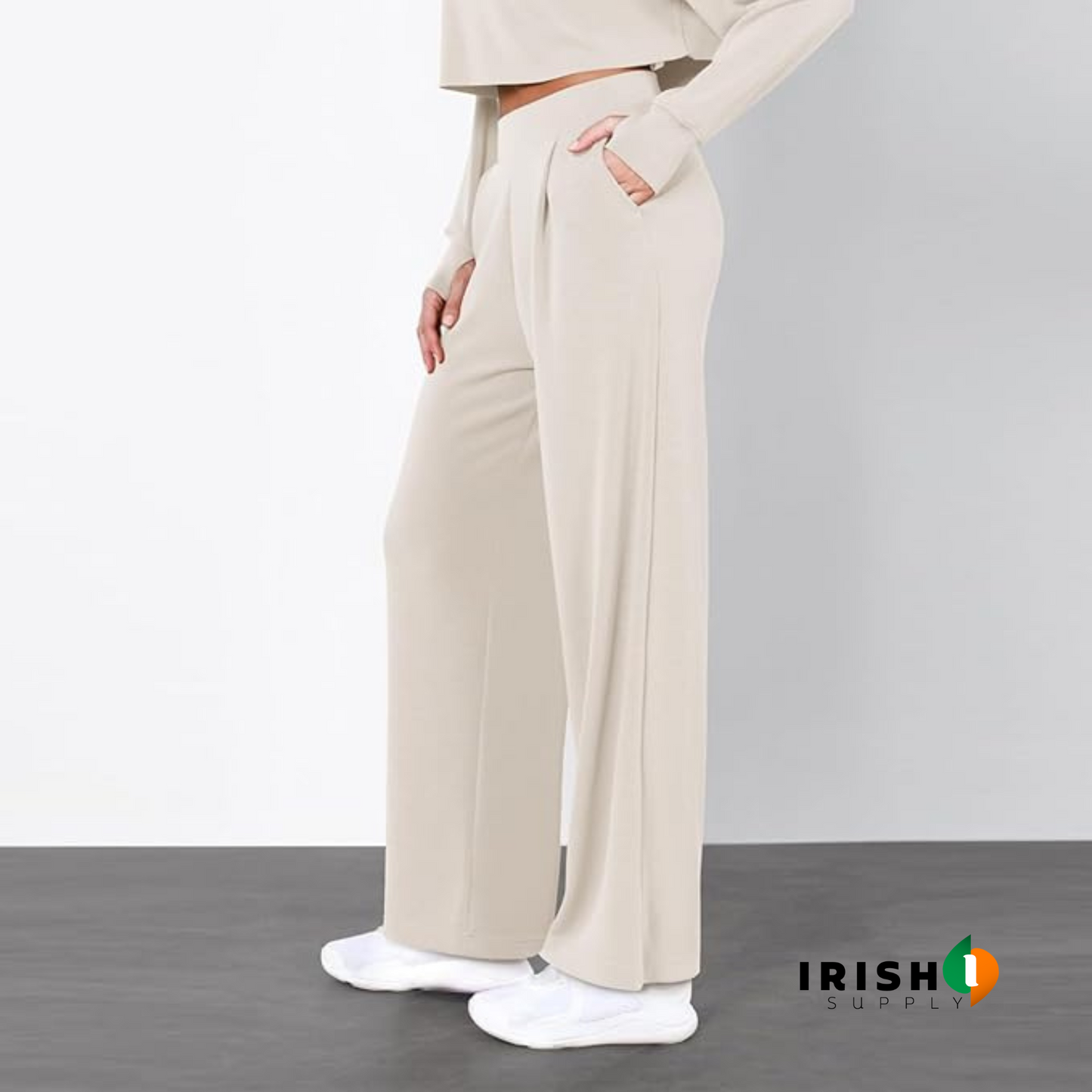 VANTIQ High-Waisted Straight Pants