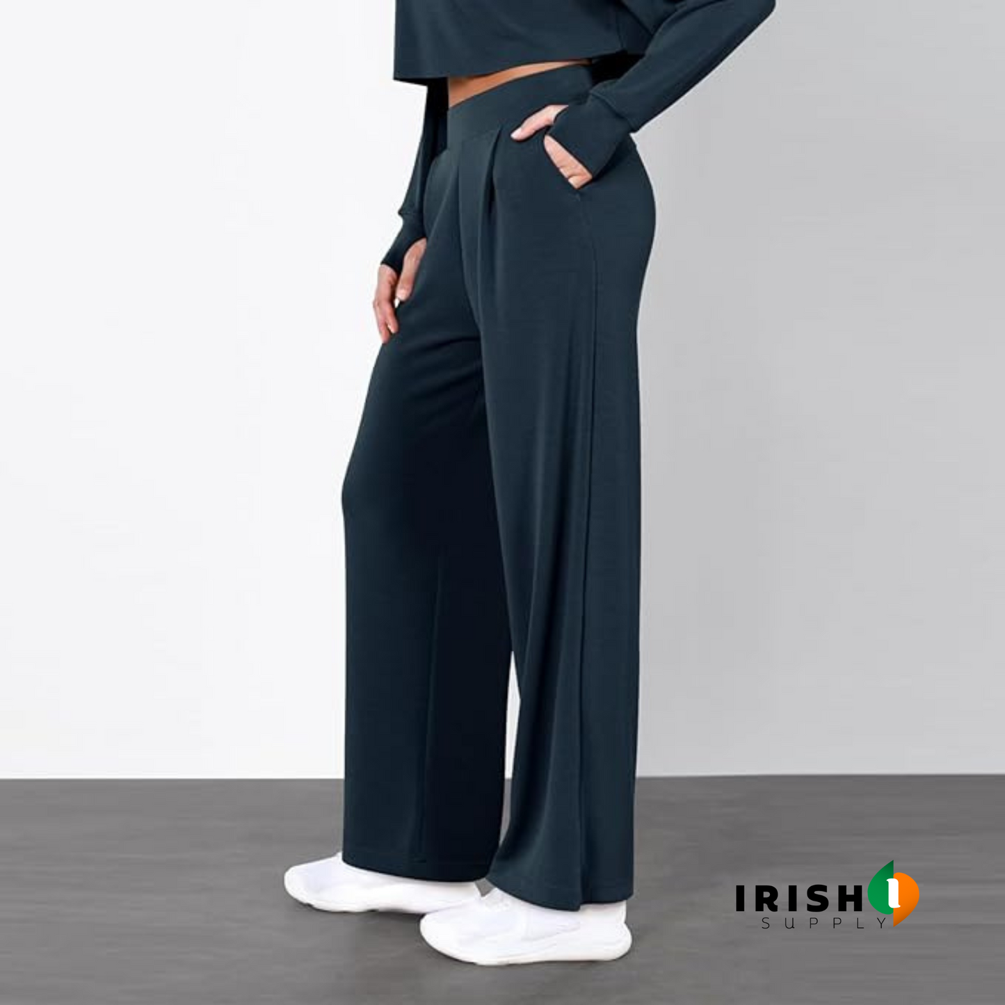 VANTIQ High-Waisted Straight Pants